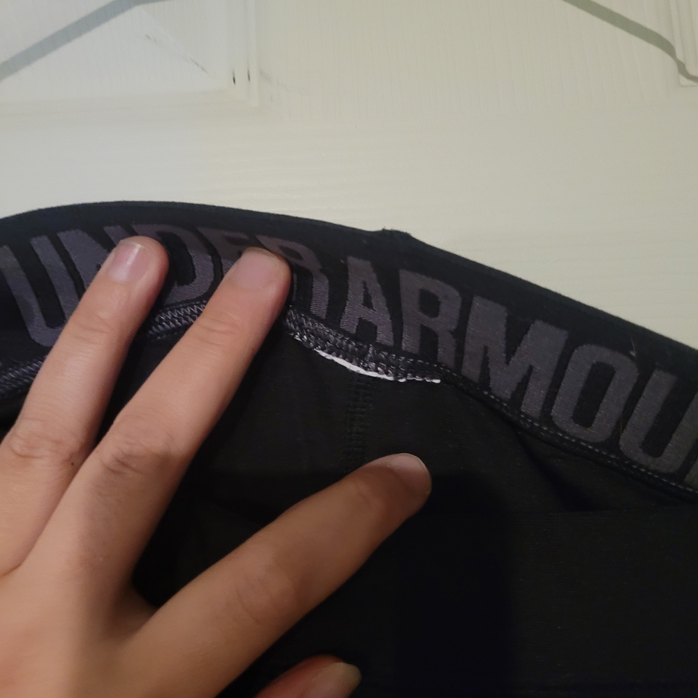 Under Armour Men's Black Boxer Briefs